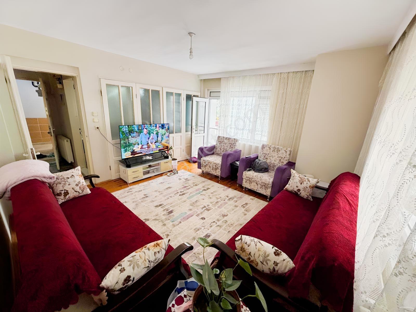 Salihli Satılık 3+1 Doğalgazlı Daire Can Hastanesi Civarı — fotoğraf 2