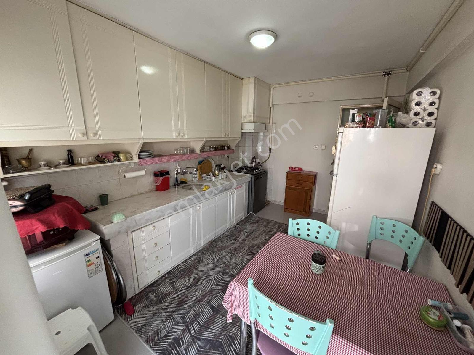 Salihli Satılık 3+1 Doğalgazlı Daire Can Hastanesi Civarı — fotoğraf 4