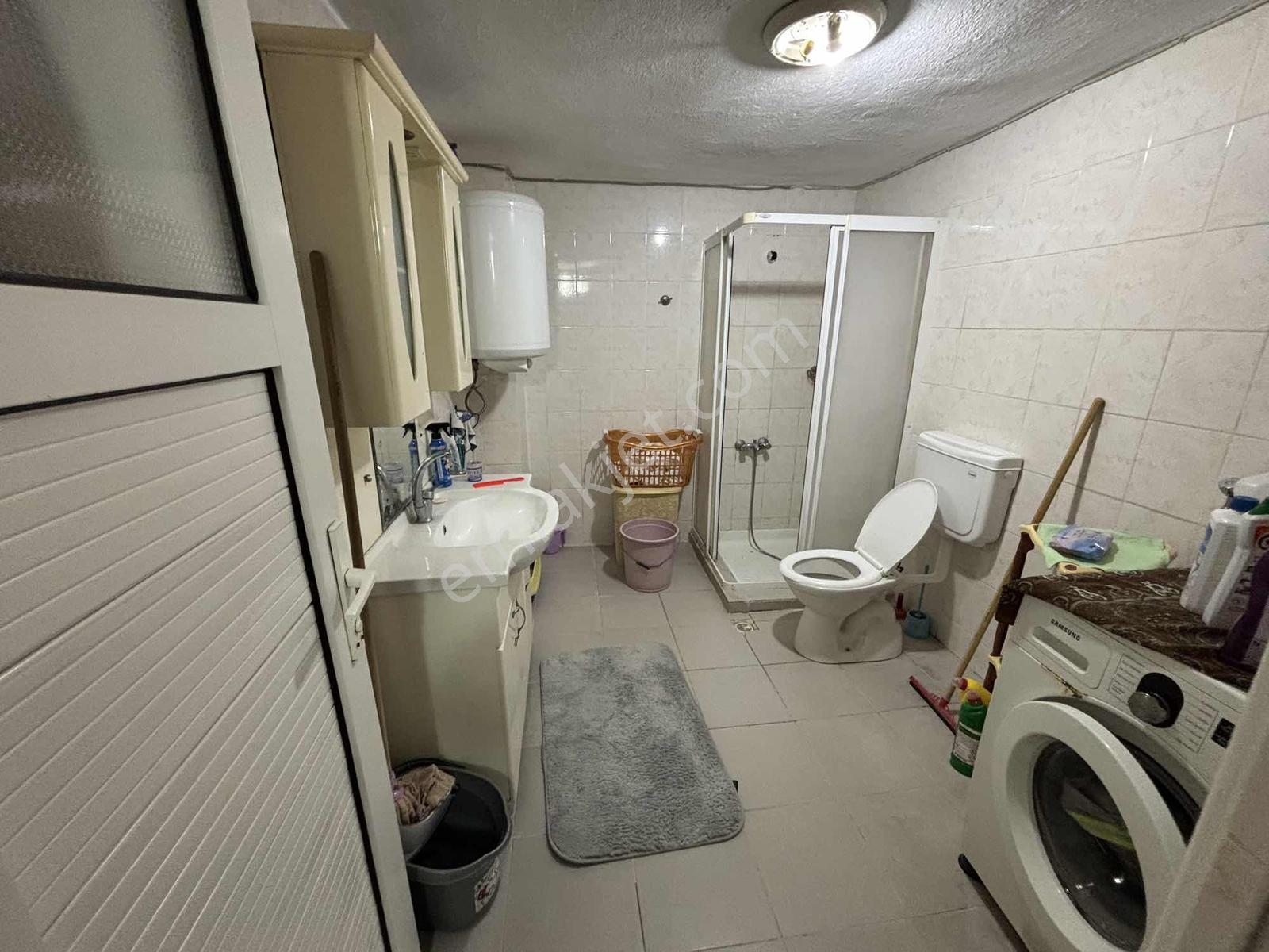 Salihli Satılık 3+1 Doğalgazlı Daire Can Hastanesi Civarı — fotoğraf 5