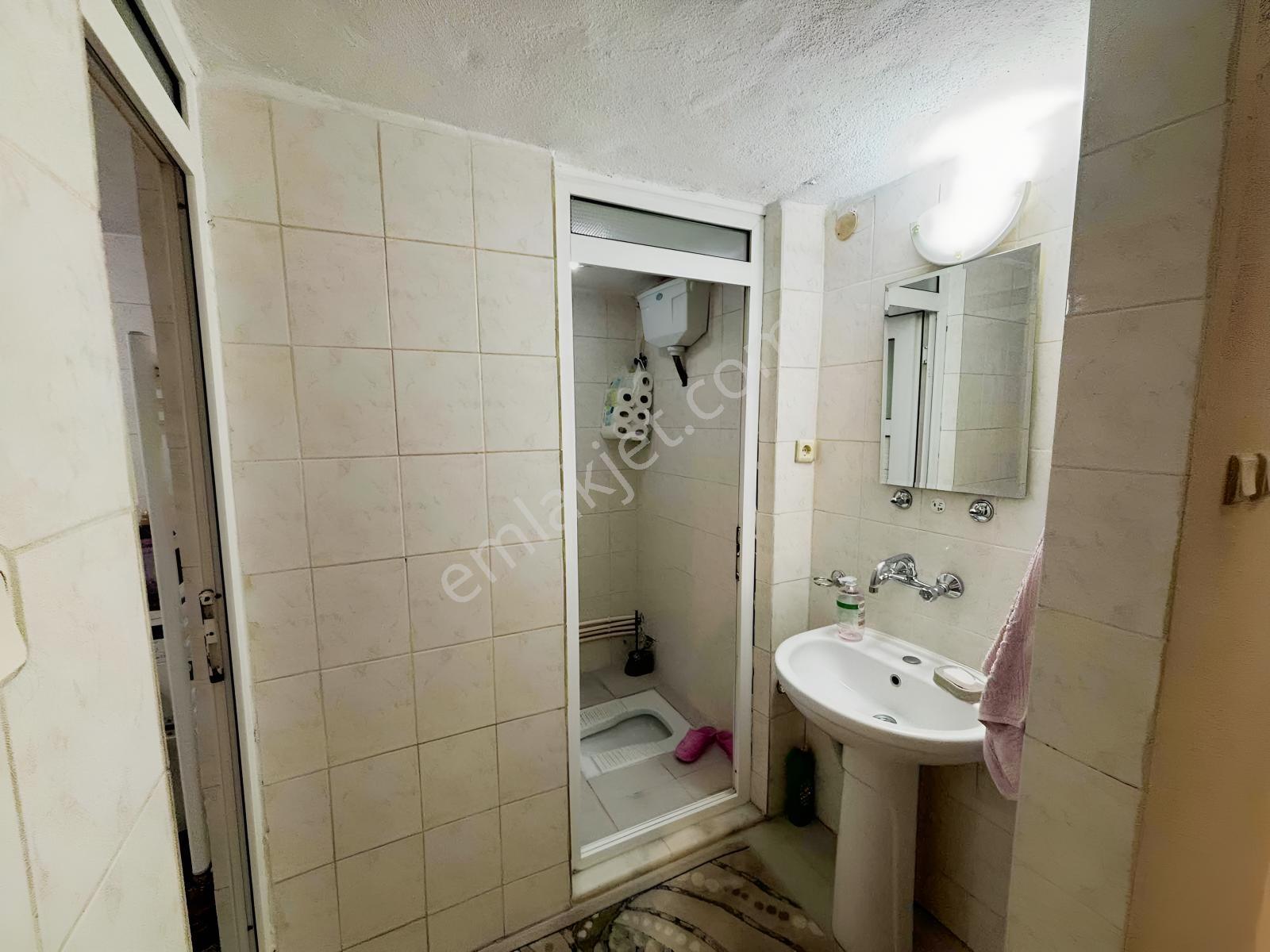 Salihli Satılık 3+1 Doğalgazlı Daire Can Hastanesi Civarı — fotoğraf 17