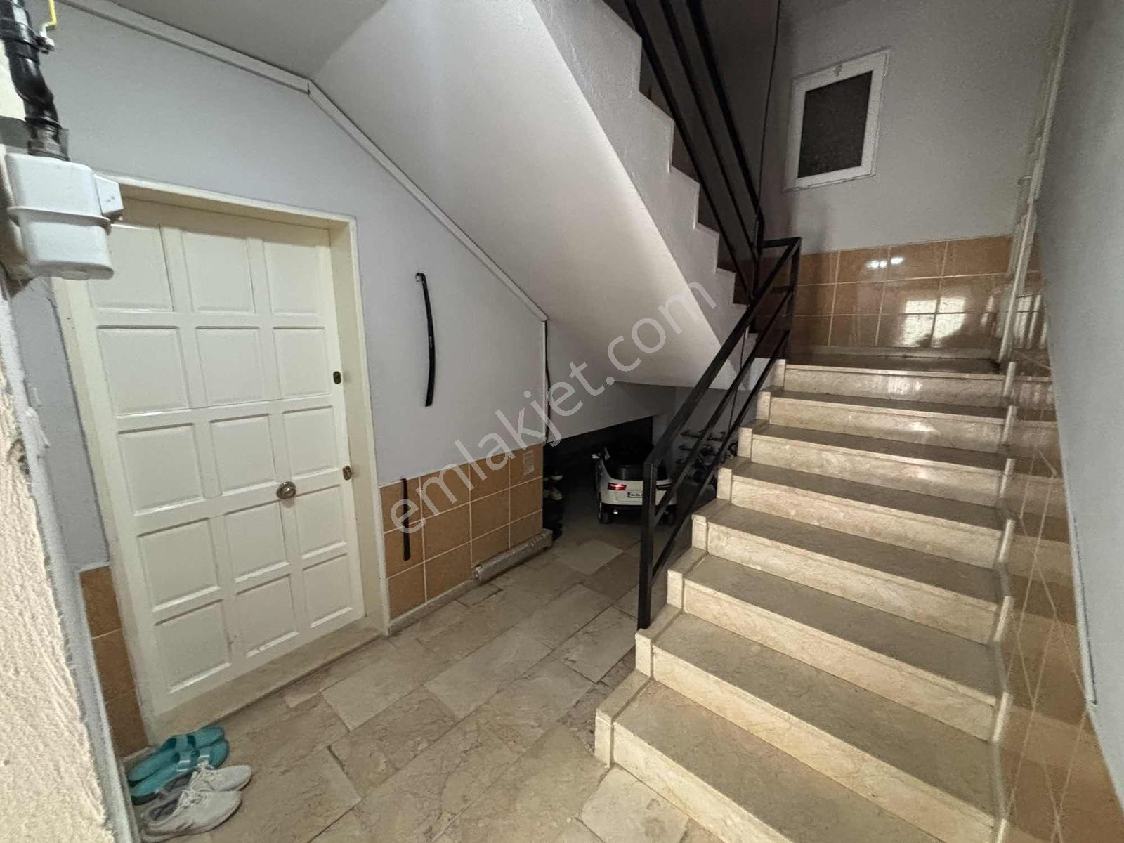 Salihli Satılık 3+1 Doğalgazlı Daire Can Hastanesi Civarı — fotoğraf 35