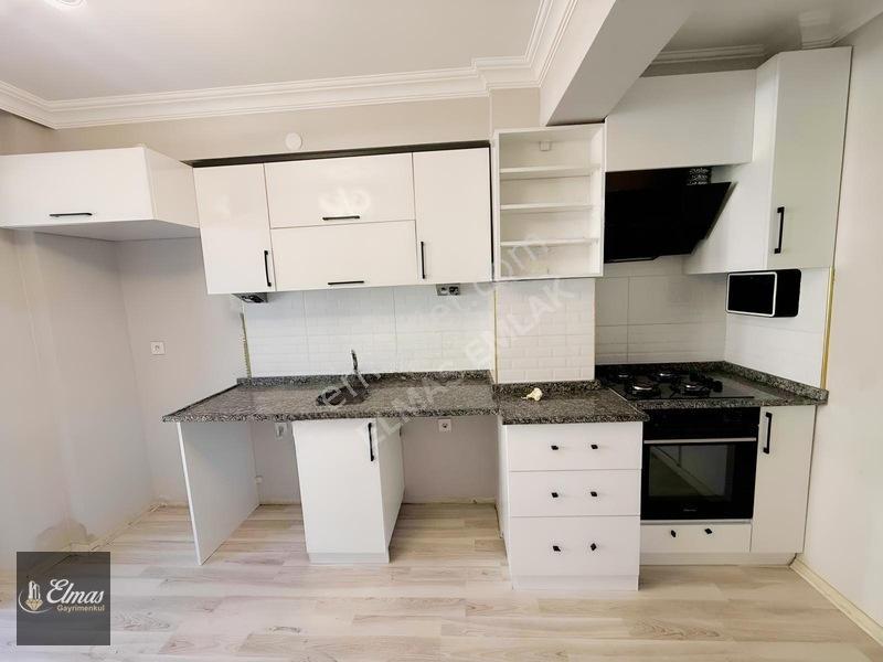 Elmastan Satılık Şehir Hastanesi Yakını 2+1 — fotoğraf 3