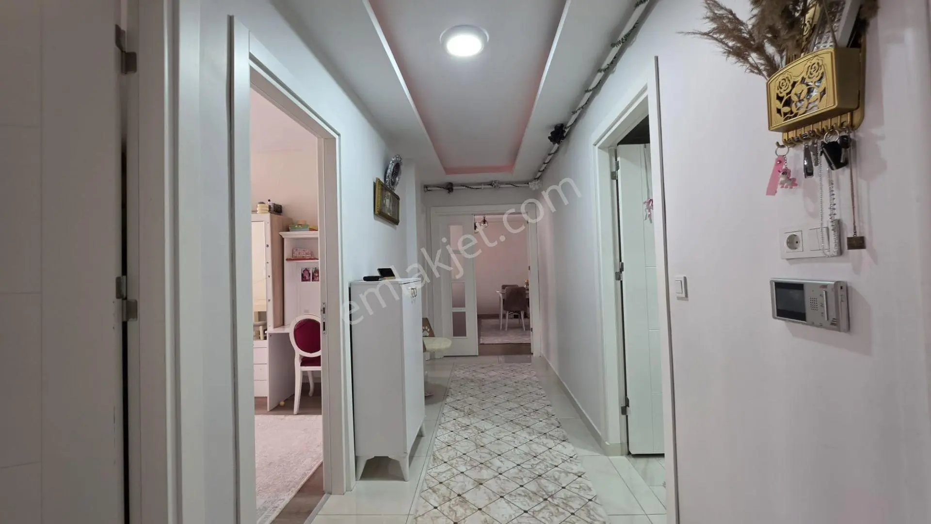 Zeytinburnu Seyitnizam'da Önü Açık, Çift Cepheli, 115 M² Satılık 2+1 Daire — fotoğraf 5