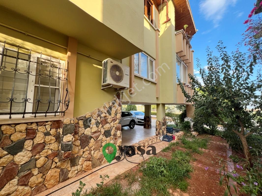 Yaşa Gyd - Zeytinkent Sitesinde | Havuzlu 5+1 Satılık Villa — fotoğraf 5