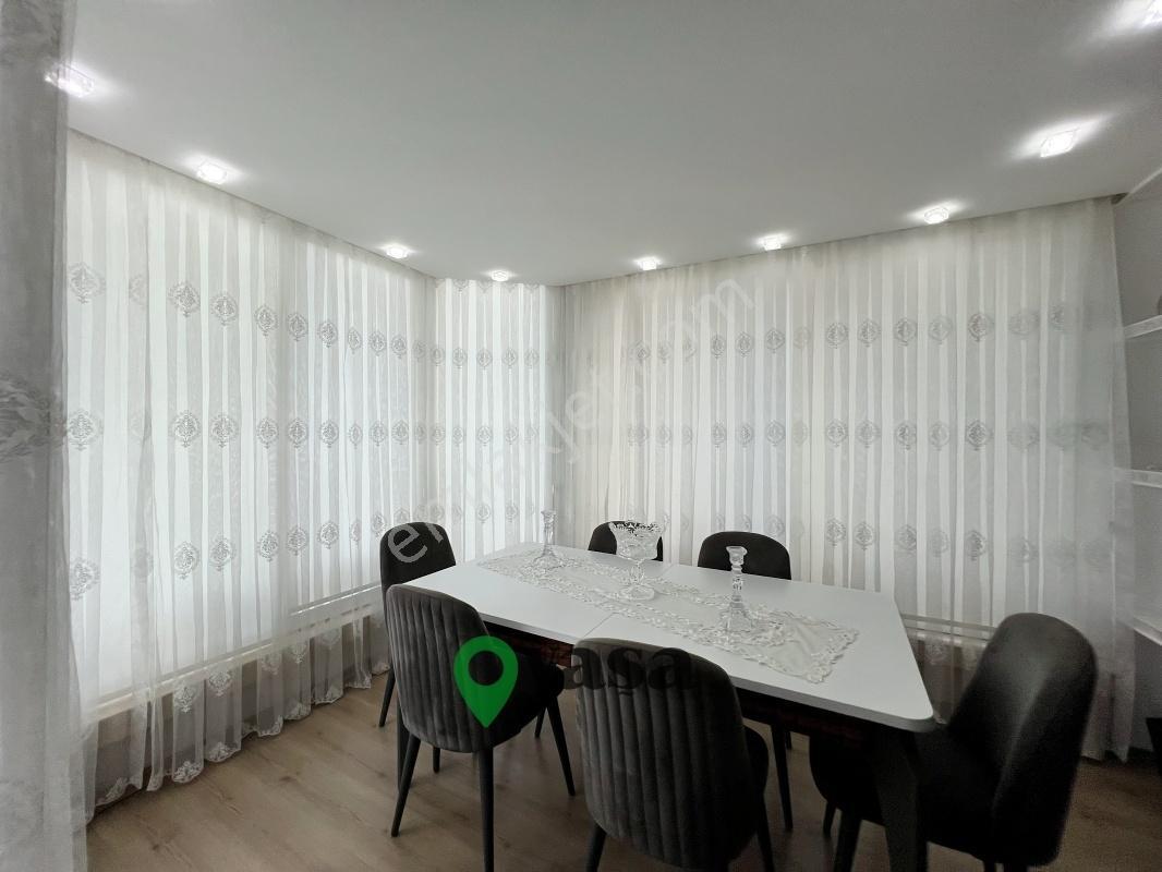 Yaşa Gyd - Zeytinkent Sitesinde | Havuzlu 5+1 Satılık Villa — fotoğraf 11