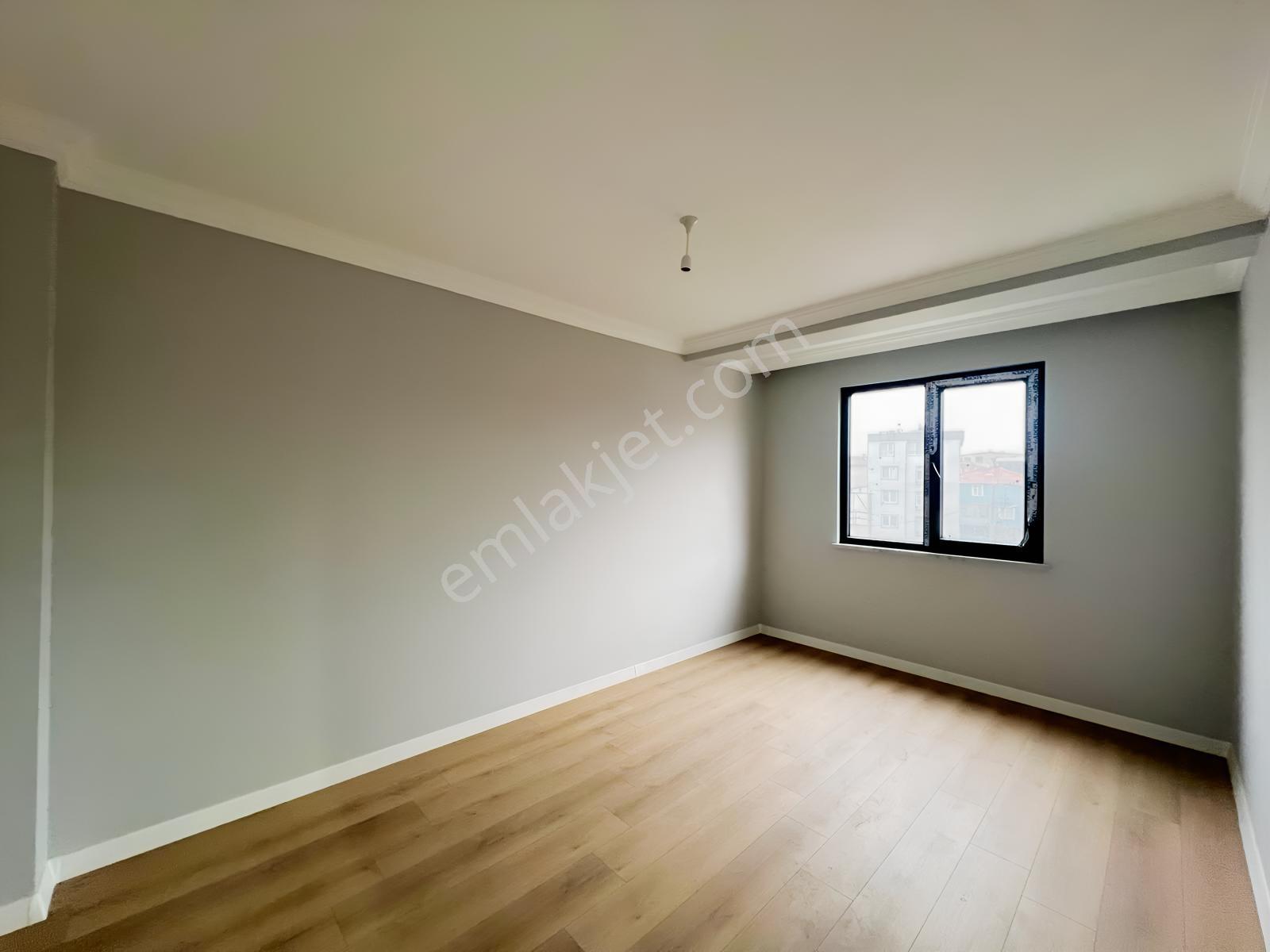 Tuzla Caddesi Yanı Çift Kapılı Asansör'lü 3+1 Dublex Daire — fotoğraf 13