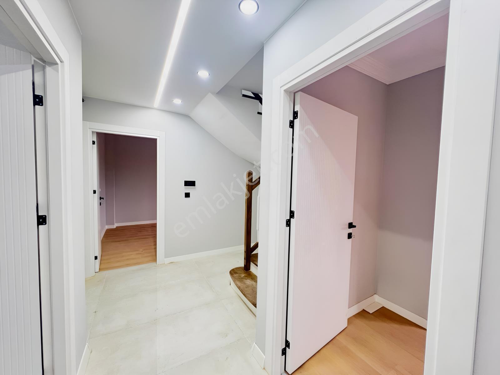 Tuzla Caddesi Yanı Çift Kapılı Asansör'lü 3+1 Dublex Daire — fotoğraf 18