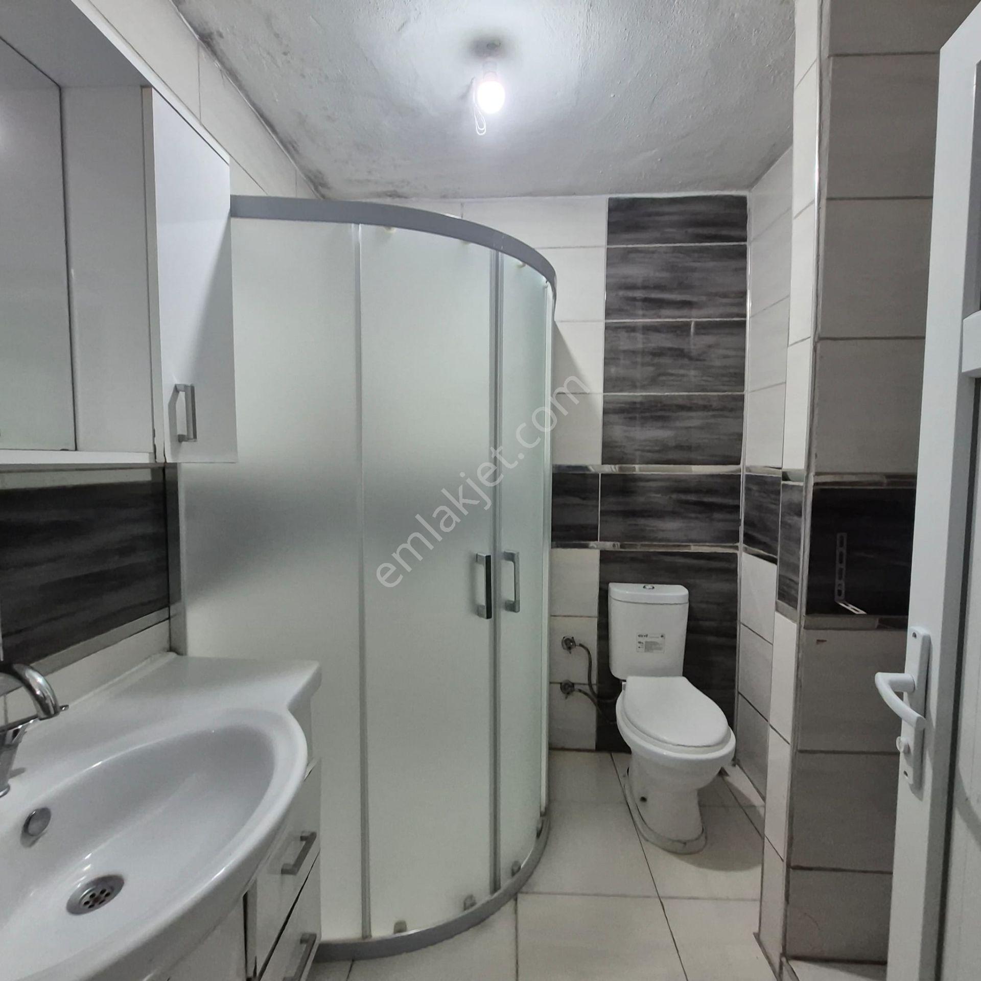 Rw Nest'ten Çamlıca'da Tramvay Durağı Yakını Satılık 2+1 Daire — fotoğraf 15