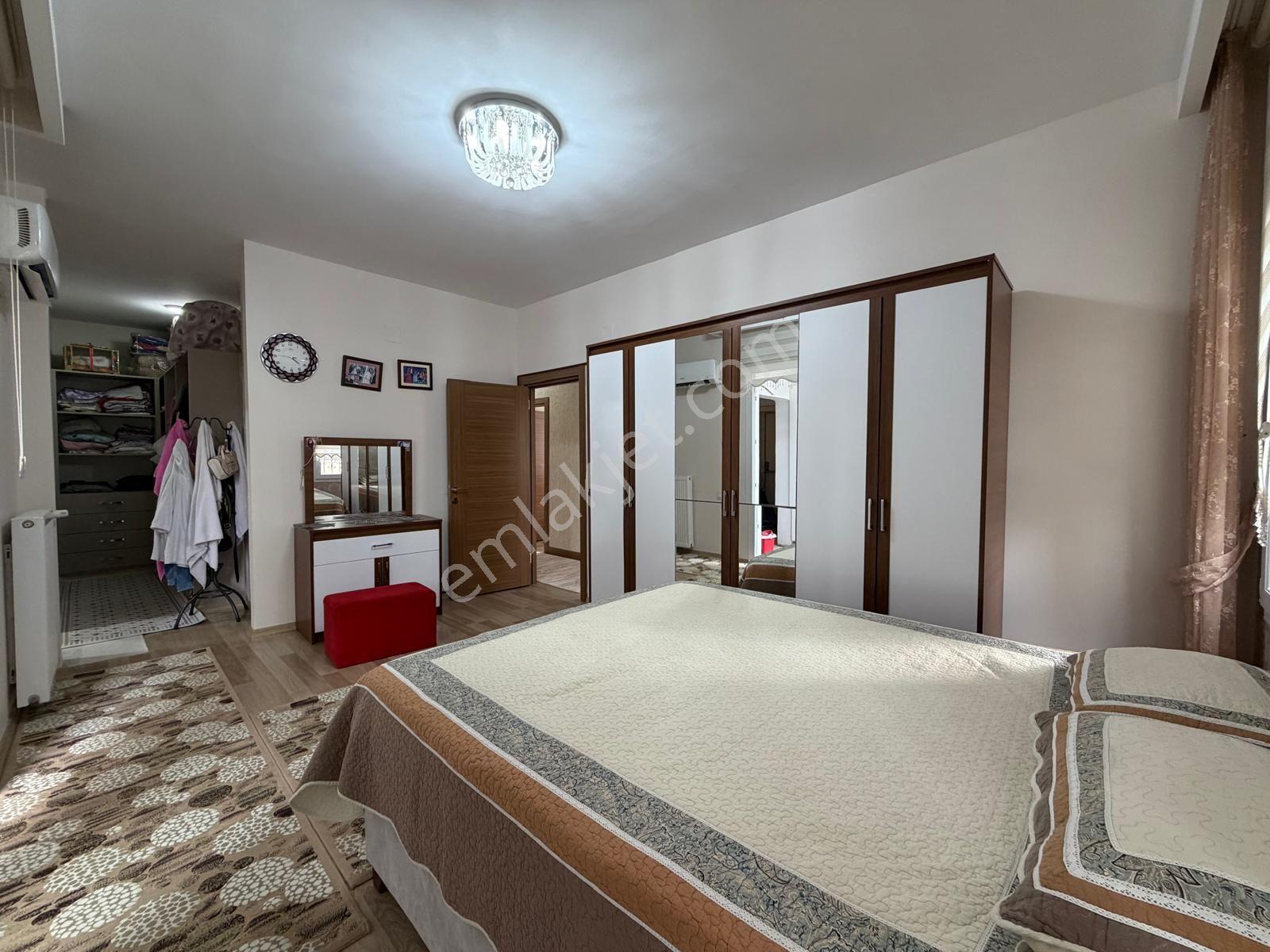 Arve'den M.kemal Mah'de Merkezi Konum Geniş Satılık Daire 3+1 — fotoğraf 9