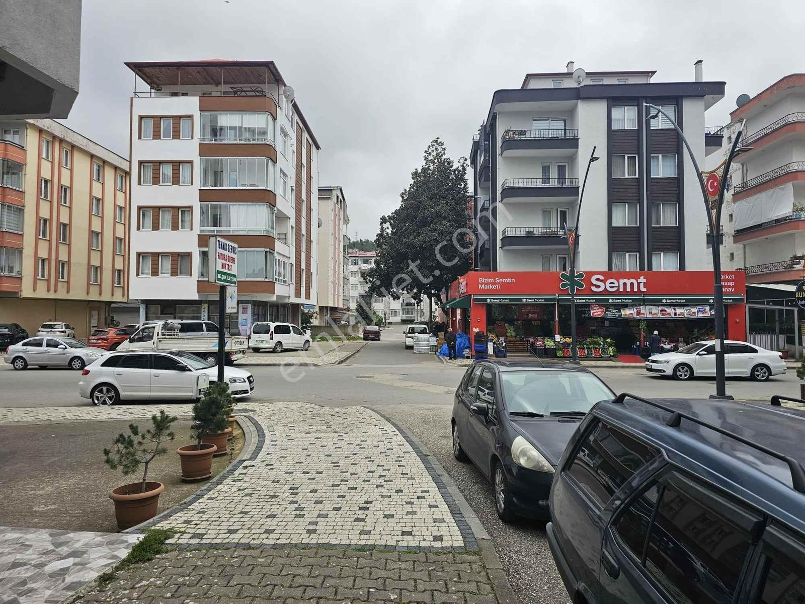 Re/max Nadirden Teyyaredüzünde 140 M² Satılık 3+1 — fotoğraf 9