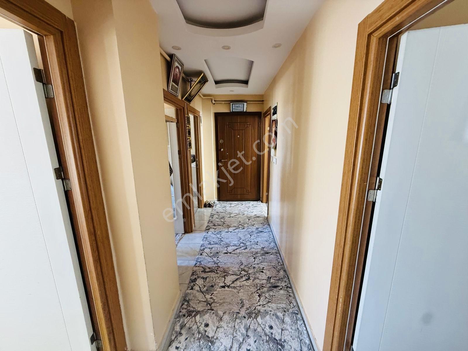 Mehmet Akif Mah. Satılık 5+2 220m2 Dubleks Daire — fotoğraf 4