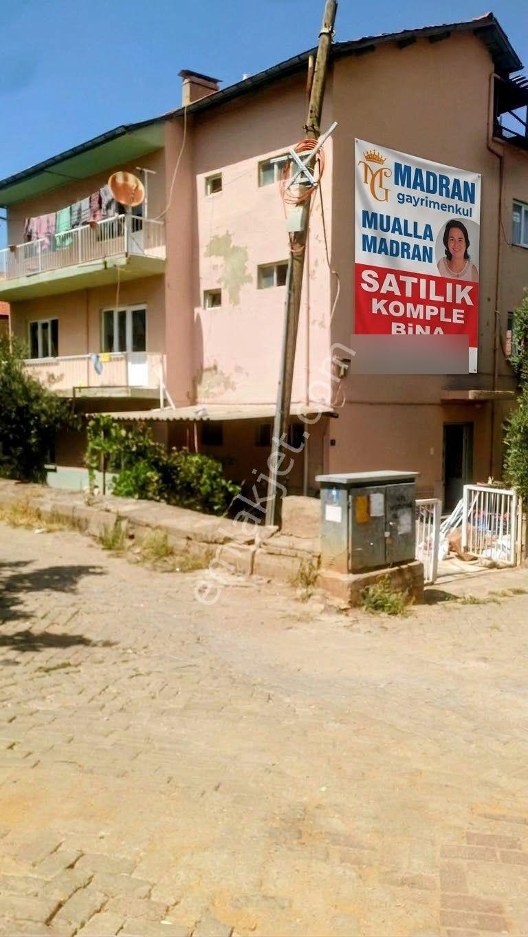 Karacasu Merkezde Satılık Komple Bina — fotoğraf 14