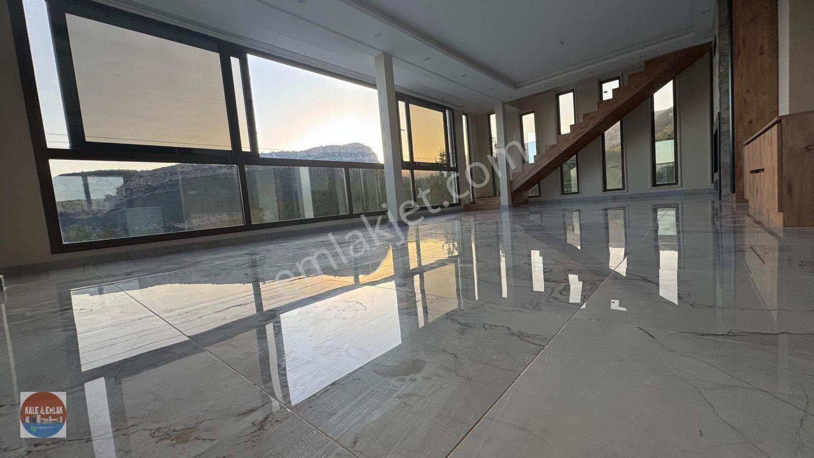 Tömük - Karahıdırlıda Satılık Full Yapılı Tripleks Villa — fotoğraf 2