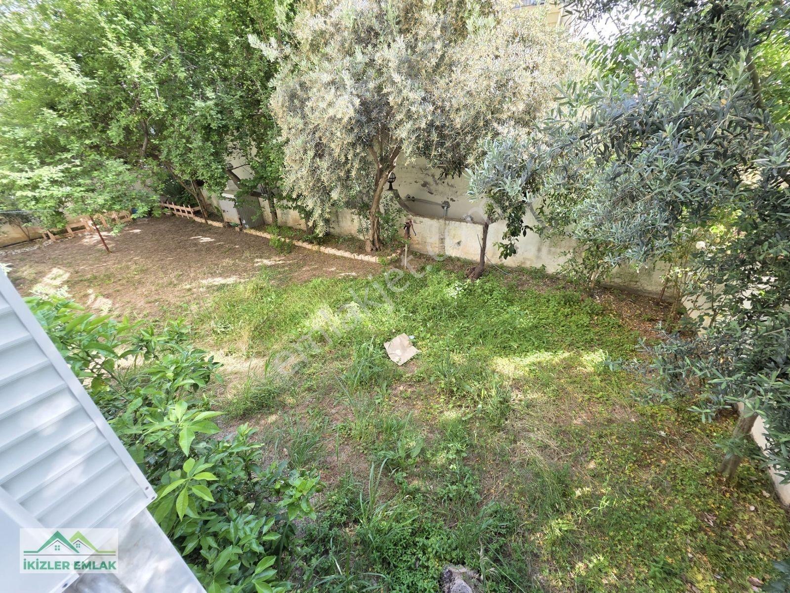 Satılık - Müstakil Bahçeli Daire - Gümüldür'de - Denize 200 Mt — fotoğraf 4