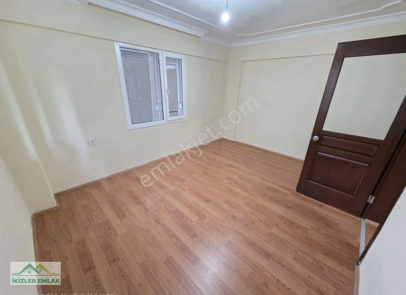 Satılık - Müstakil Bahçeli Daire - Gümüldür'de - Denize 200 Mt — fotoğraf 13