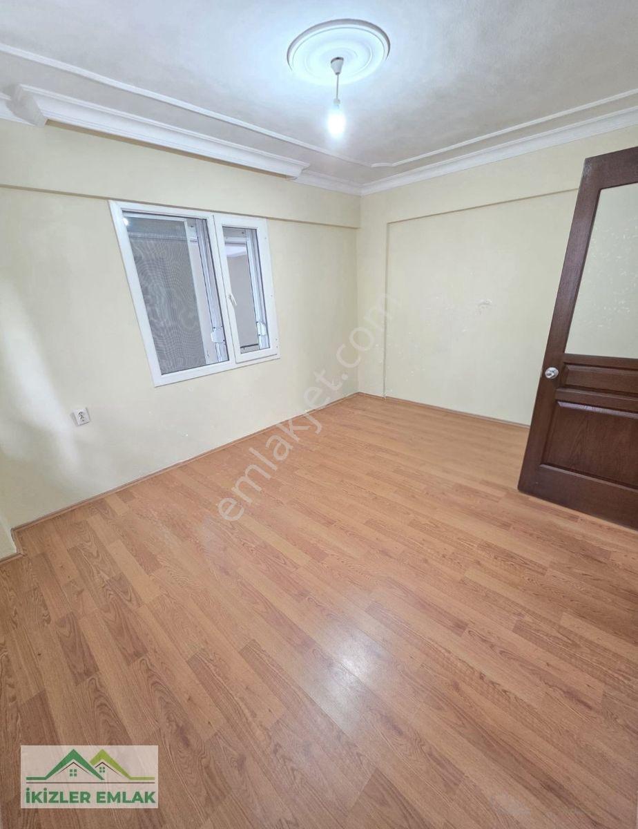 Satılık - Müstakil Bahçeli Daire - Gümüldür'de - Denize 200 Mt — fotoğraf 18