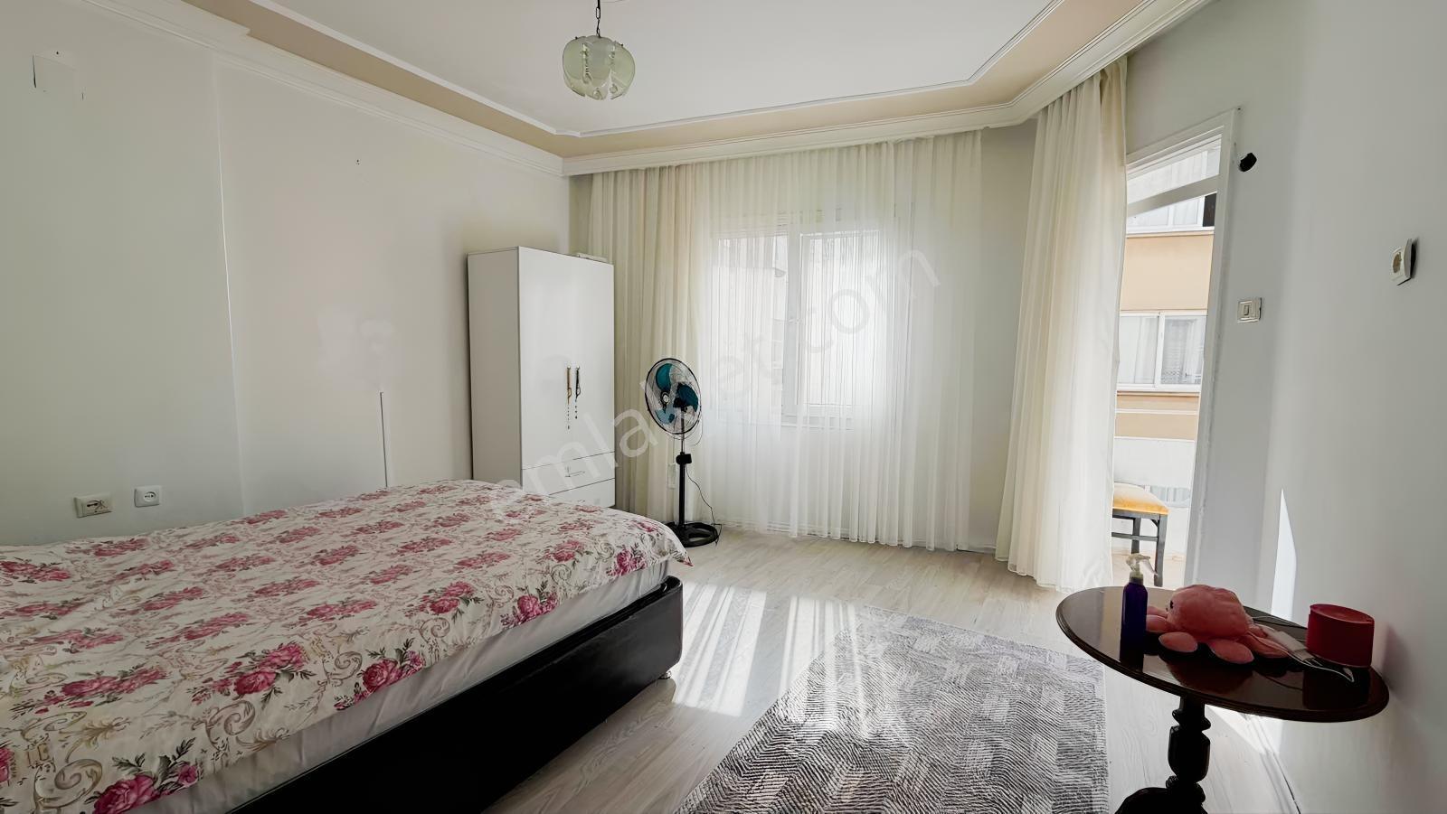 Ergün'den Çarşı Merkezi Konumda 2+1 Satılık Daire! — fotoğraf 4