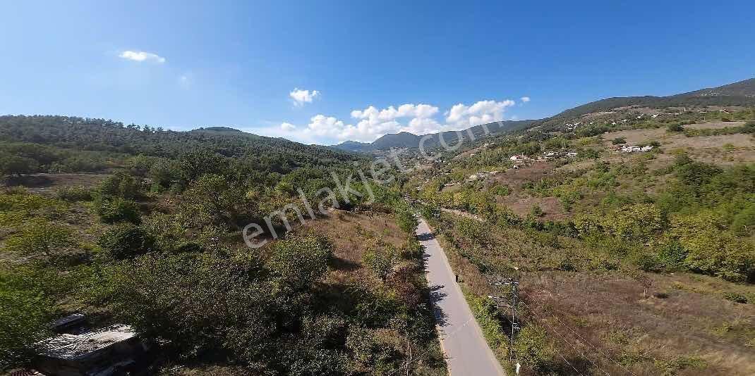 Müstakil Tadında, Ulaşımı Kolay 1.658 M² Manzaralı Yatırım — fotoğraf 3