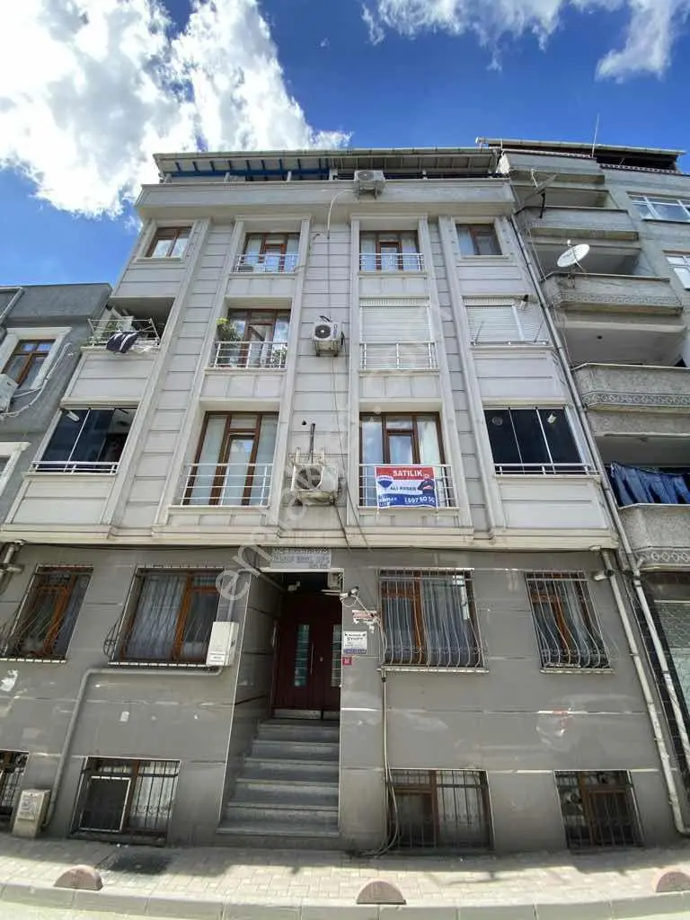 Bayrampaşa’da Satılık 2017 Yapımı, Eşyalı Boş 2+1 Daire Krediye Uygun