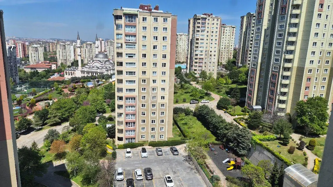 Küçükçekmece Atakent Güneşpark Evlerinde Satılık 4+1 194 M2 Satılık Boş Daire — fotoğraf 8
