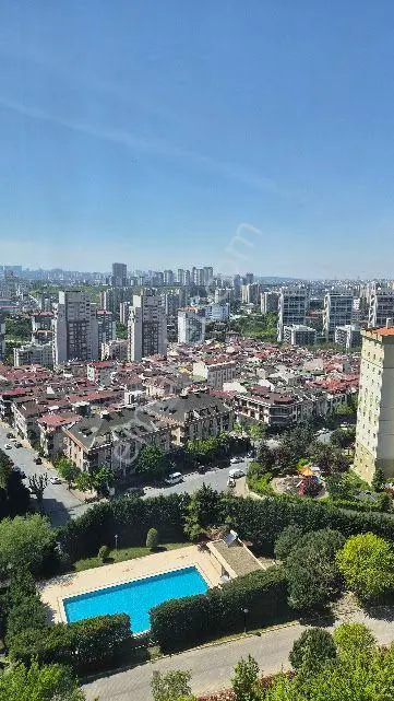 Küçükçekmece Atakent Güneşpark Evlerinde Satılık 4+1 194 M2 Satılık Boş Daire — fotoğraf 9