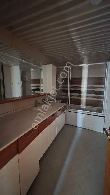 Küçükçekmece Atakent Güneşpark Evlerinde Satılık 4+1 194 M2 Satılık Boş Daire — fotoğraf 22