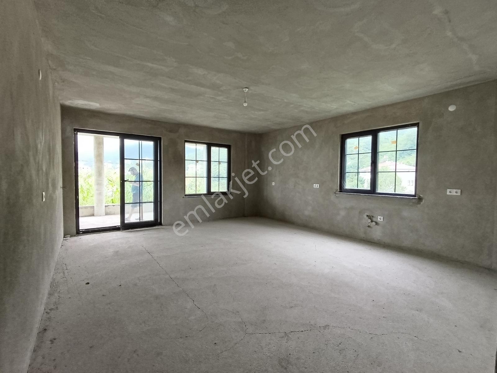 Düzyurtta 2.550 M² Arazi Üzerinde Muhteşem Villa — fotoğraf 12