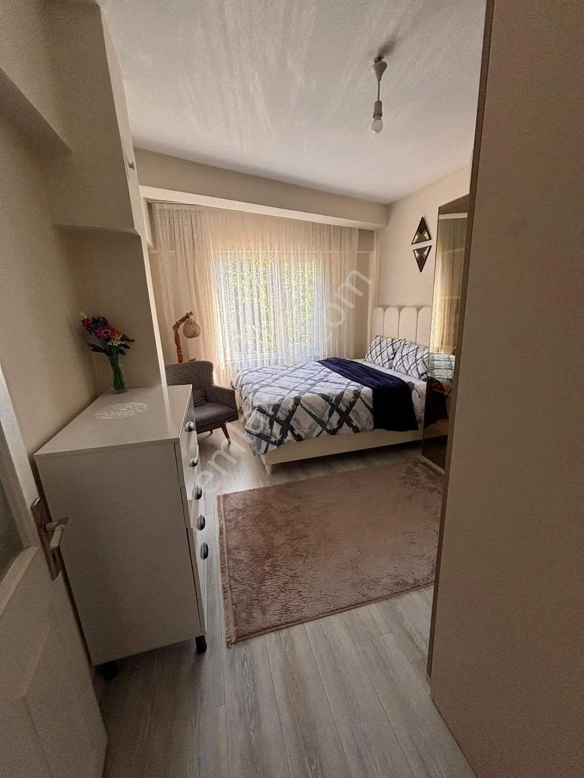 Site İçerisinde Modern Dekorasyonlu Geniş 2+1 Kilerli Fırsat Daire — fotoğraf 4