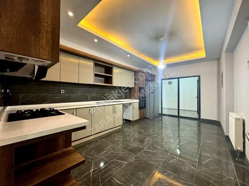 Zara | Yeni Mamak Metro Projesi Yanı Green Life1'de 4+1 145m² — fotoğraf 2