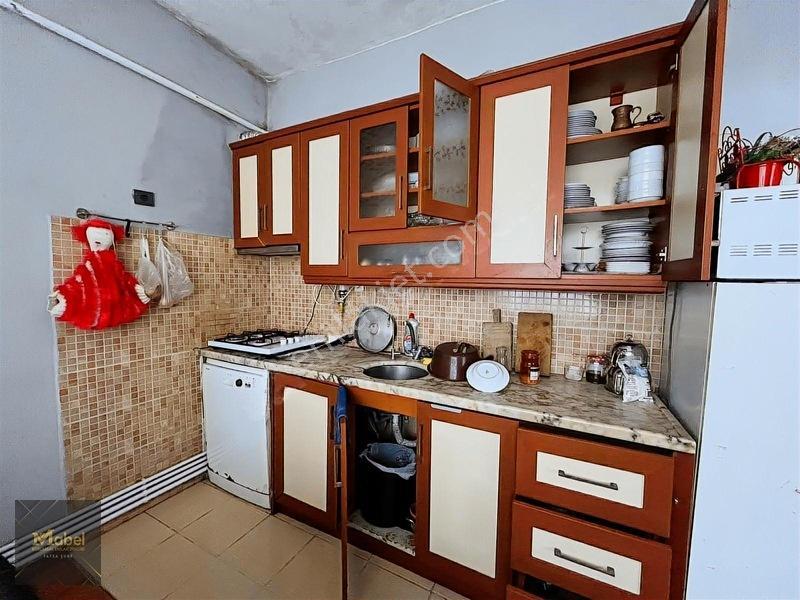 Mabelden Evkafta Hastane Yolu Üzerinde Komple Satılık Bina — fotoğraf 4