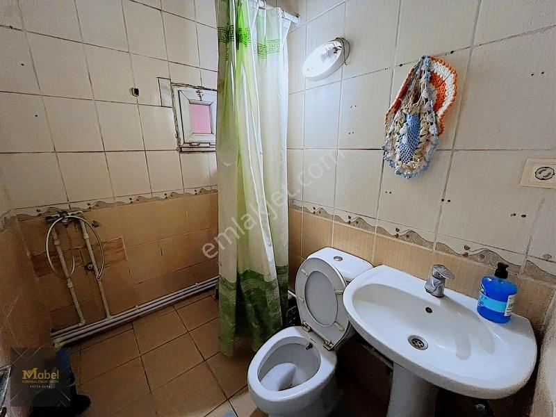 Mabelden Evkafta Hastane Yolu Üzerinde Komple Satılık Bina — fotoğraf 7