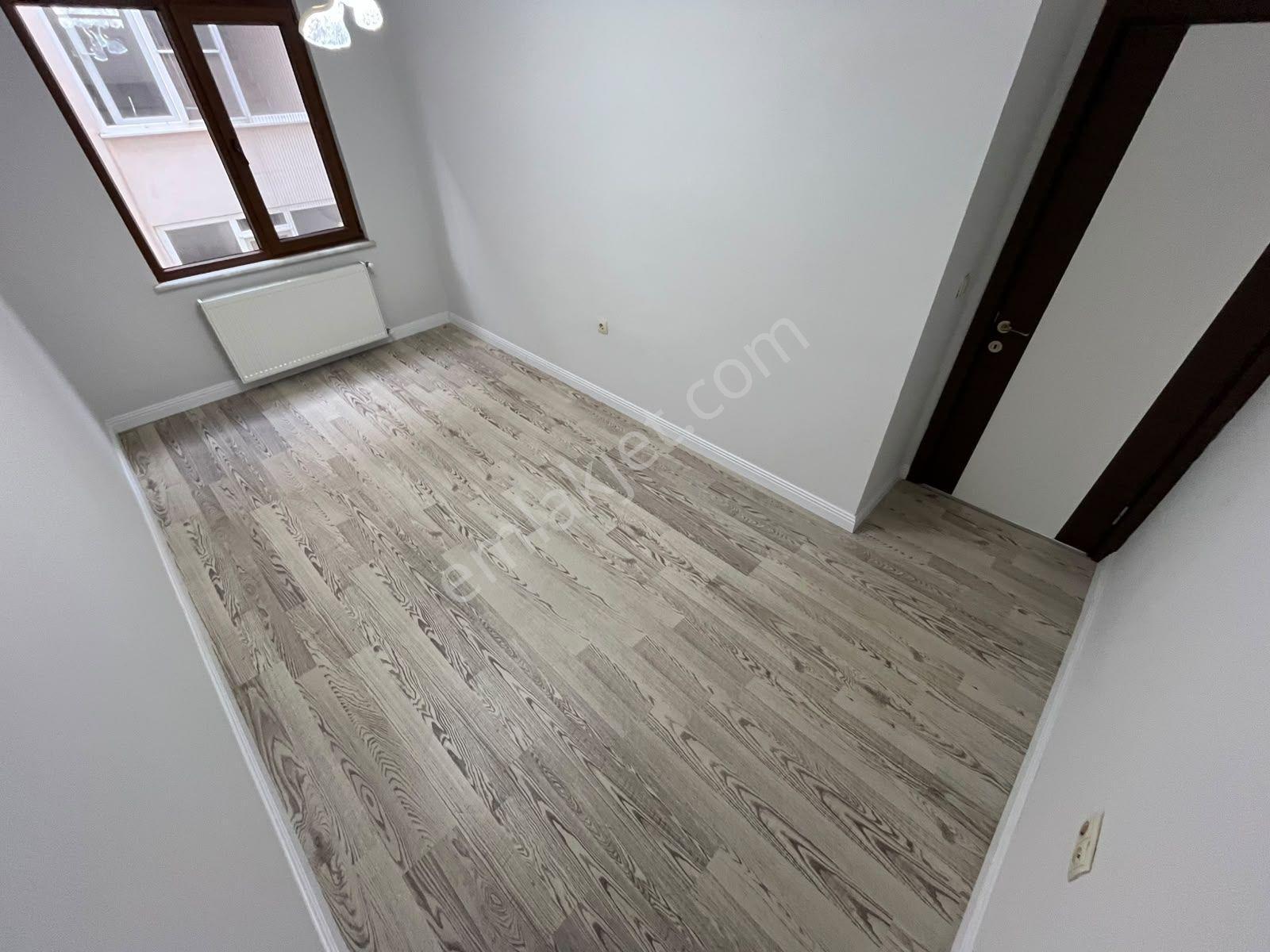 Gümüş'den Akçay'da Ön Cephe Arakat Şık Tasarımlı Kombili 2+1 Daire! — fotoğraf 22
