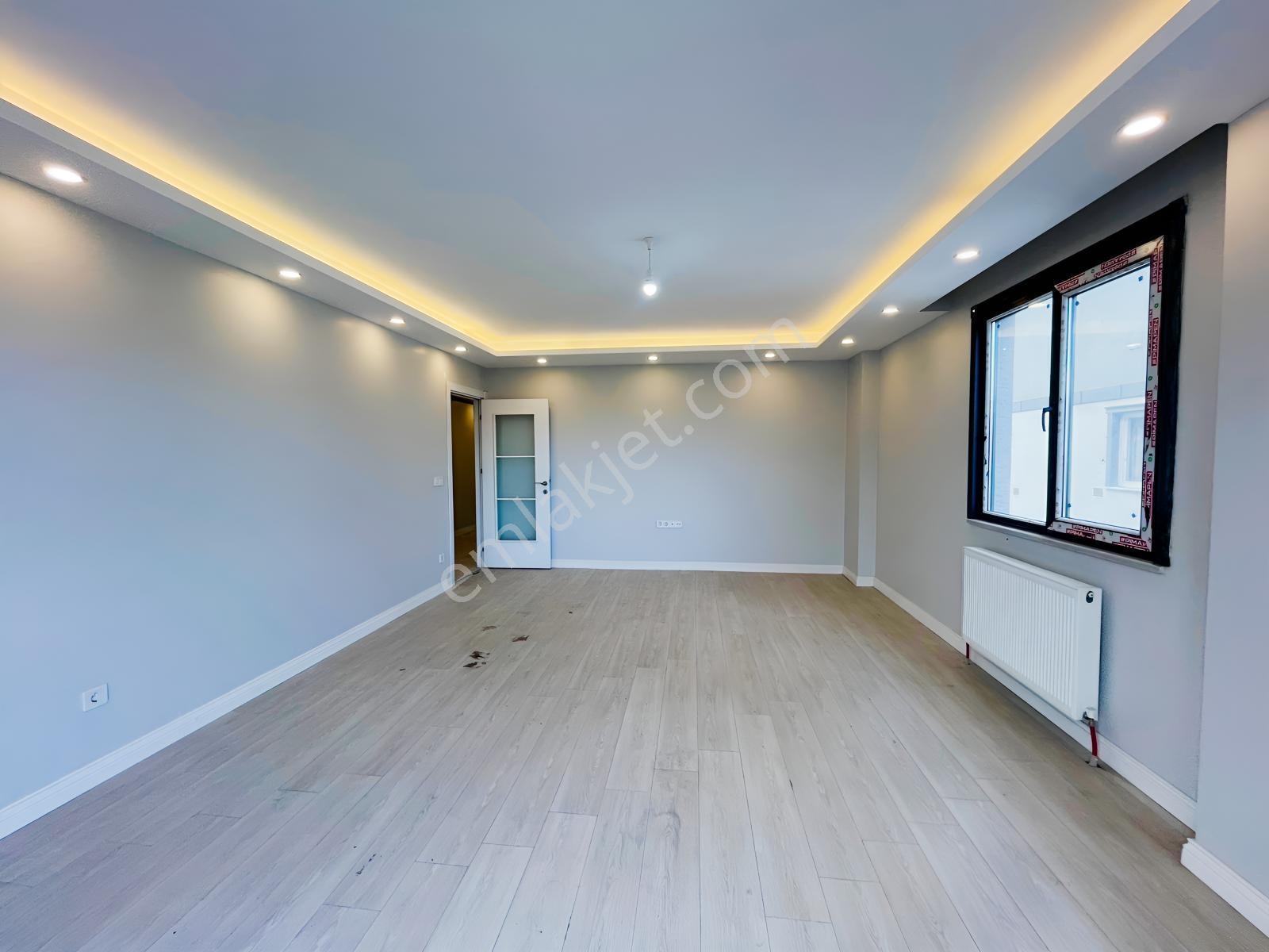 Akşemsettinde Geniş 130 M² Krediye Uygun 3+1 Satılık Daire! — fotoğraf 8