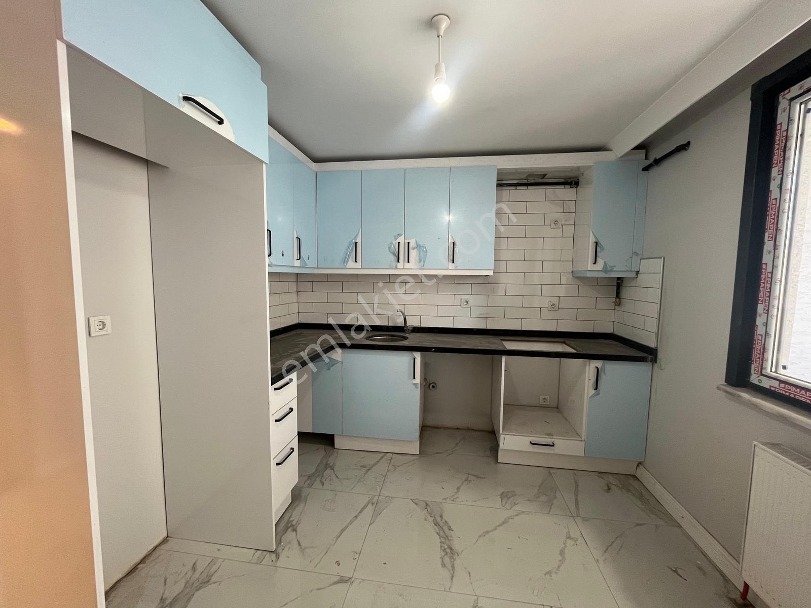 Akşemsettinde Geniş 130 M² Krediye Uygun 3+1 Satılık Daire! — fotoğraf 11