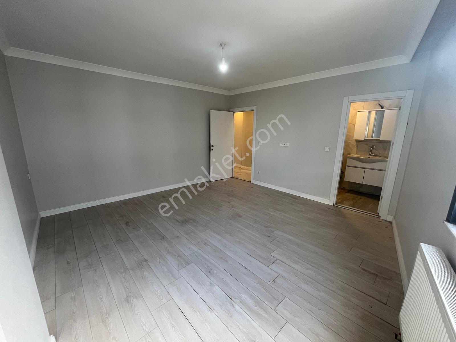 Akşemsettinde Geniş 130 M² Krediye Uygun 3+1 Satılık Daire! — fotoğraf 18