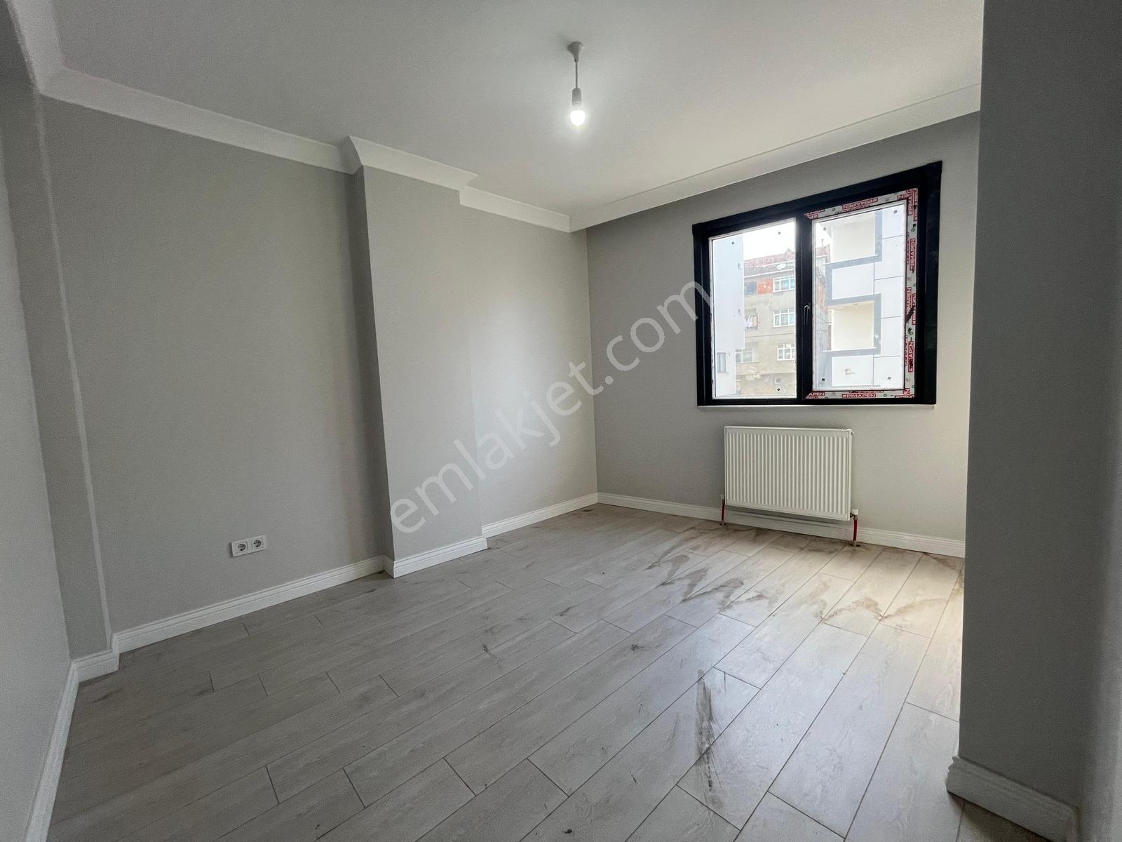 Akşemsettinde Geniş 130 M² Krediye Uygun 3+1 Satılık Daire! — fotoğraf 23