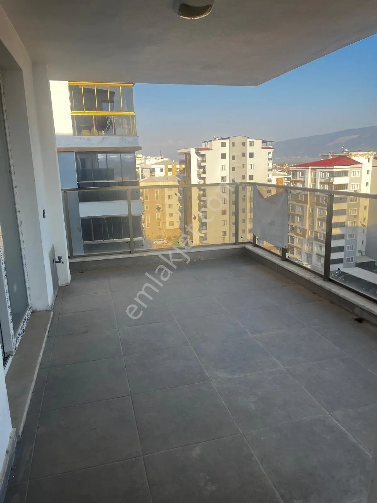 Zafer Mahallesi’nde Site İçinde Sıfır 3+1 | 135 M² Net | Asansörlü — fotoğraf 2