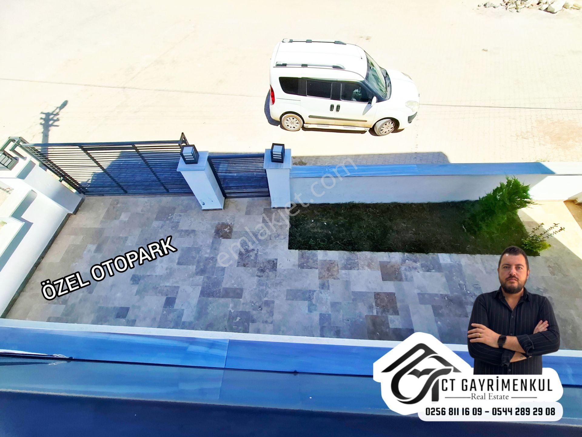 Didim'de Satılık 3+1 Deniz Manzaralı Müstakil Girişli Teraslı Bahçeli Triplex Villa — fotoğraf 18