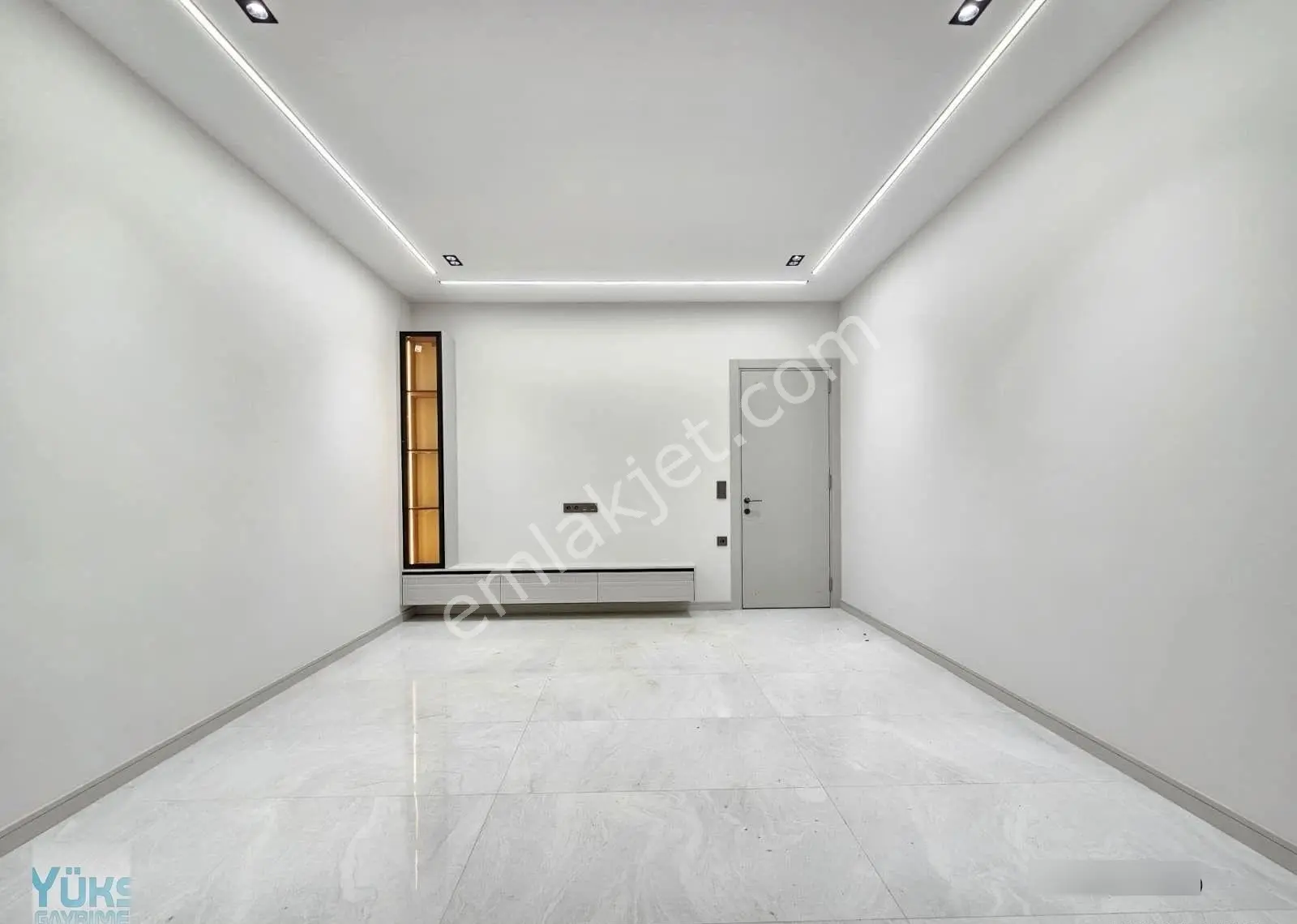 Denizli Şemikler De 2+1 120 M2 Cadde Üzeri Mükemmel Konumda Lüks Daire — fotoğraf 2