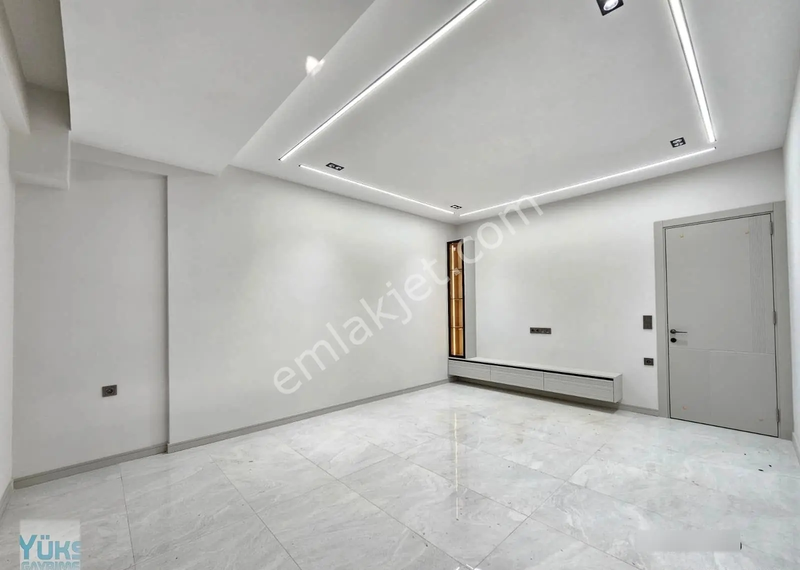 Denizli Şemikler De 2+1 120 M2 Cadde Üzeri Mükemmel Konumda Lüks Daire — fotoğraf 4