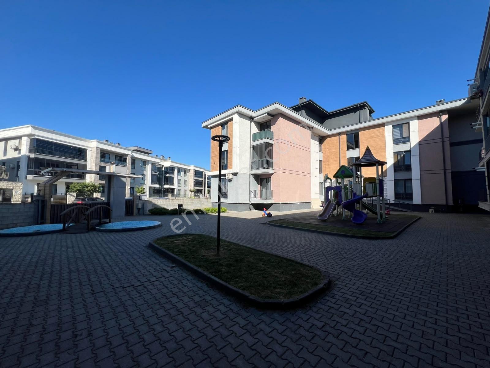 Yeni Stad Karşısı 4+1 Lüx Dubleks Teraslı Daire — fotoğraf 23