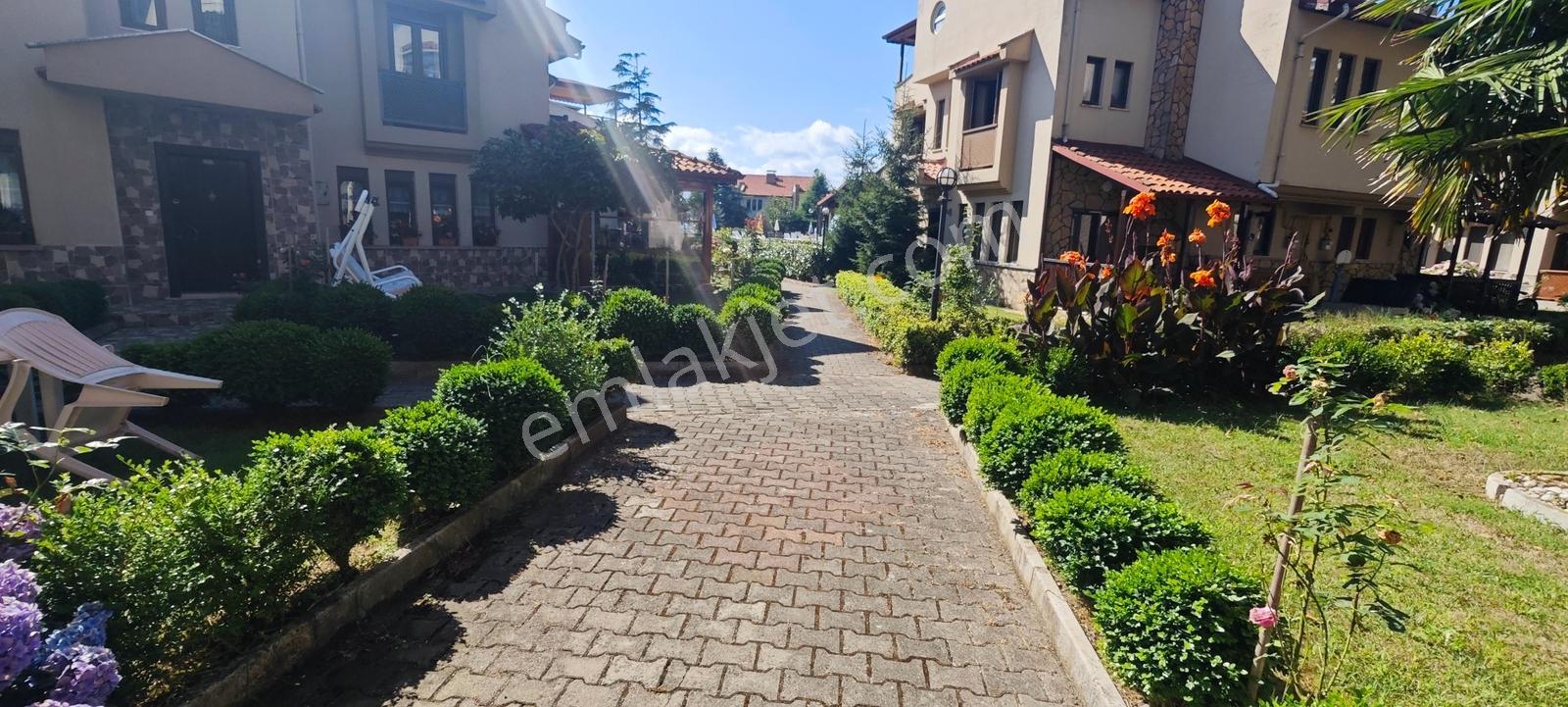 Akçakoca As-kent Sitesi'nde Havuzlu Sitede Satılık Dubleks Daire — fotoğraf 19