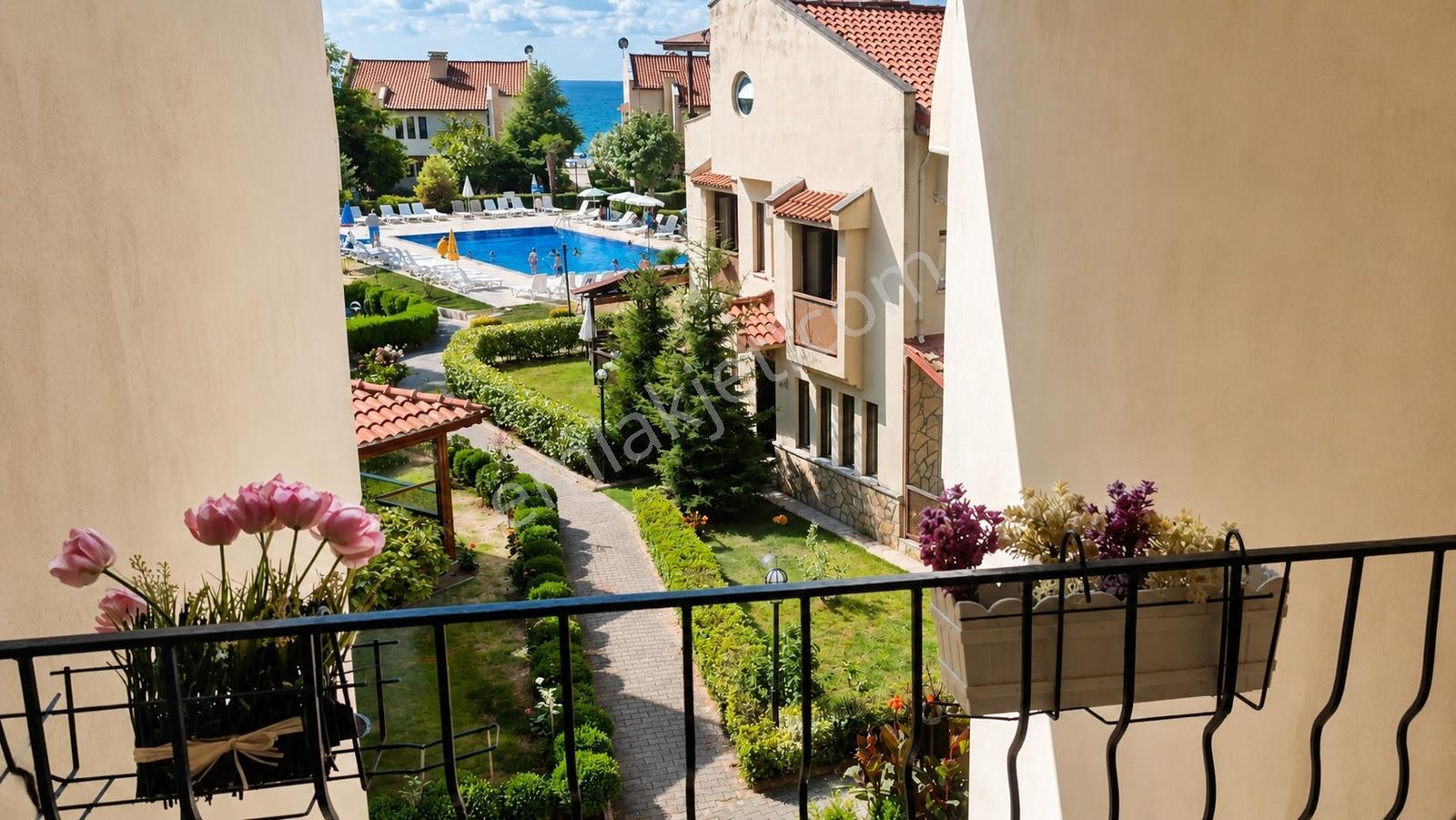 Akçakoca As-kent Sitesi'nde Havuzlu Sitede Satılık Dubleks Daire — fotoğraf 22