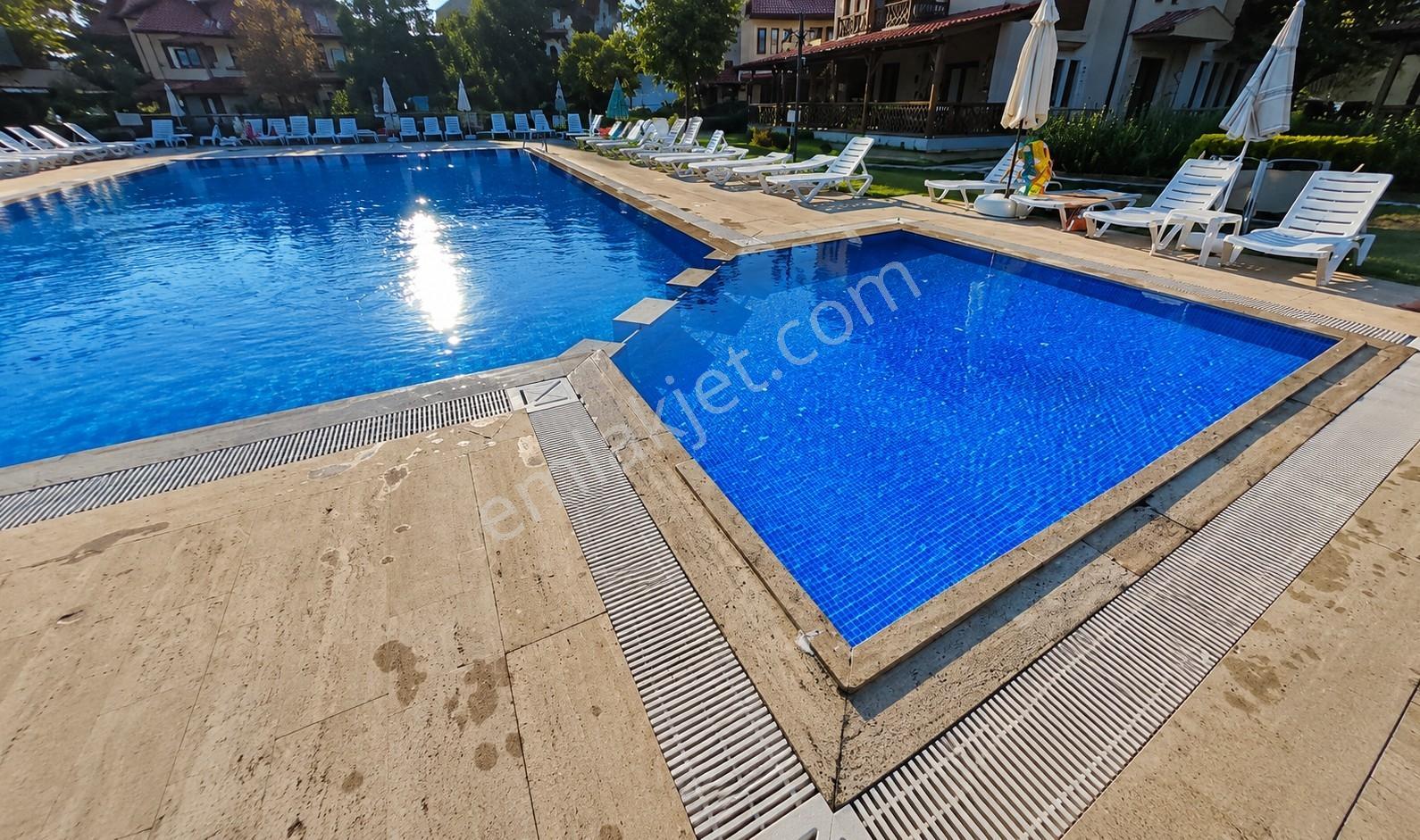 Akçakoca As-kent Sitesi'nde Havuzlu Sitede Satılık Dubleks Daire — fotoğraf 24
