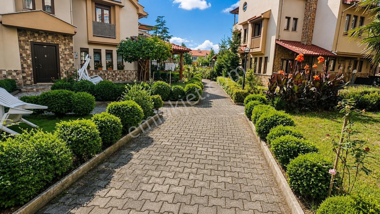 Akçakoca As-kent Sitesi'nde Havuzlu Sitede Satılık Dubleks Daire — fotoğraf 26