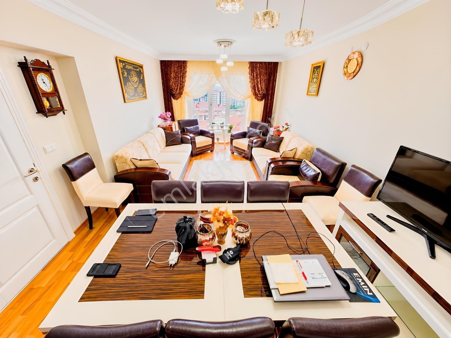Garanti Emlak'tan - En Nezih Konumda - 3+1 Masrafsız Daire — fotoğraf 10