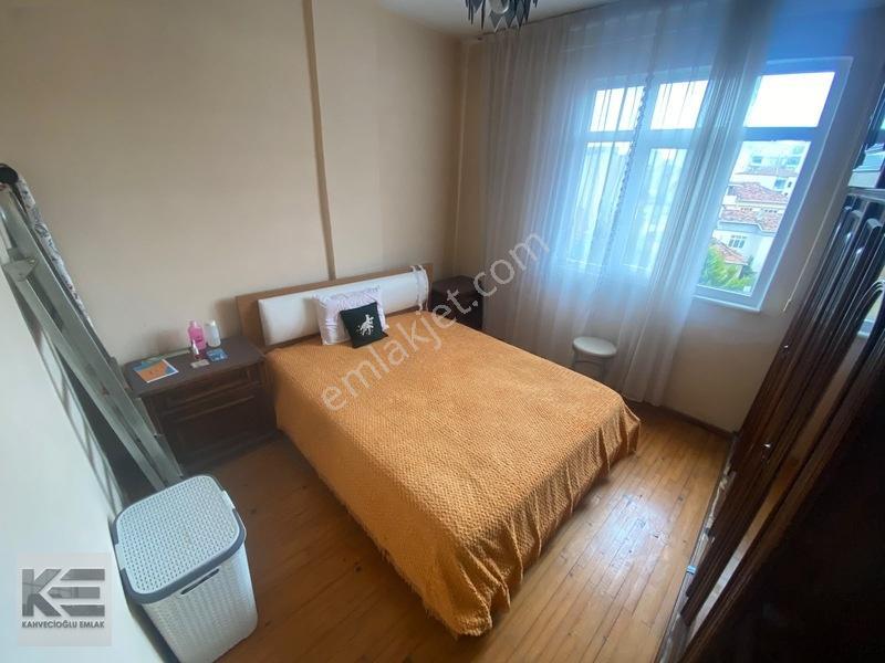 Kahvecioğlu Emlak'tan Tabakhane Mah.satılık Arakat 2+1 Daire — fotoğraf 8