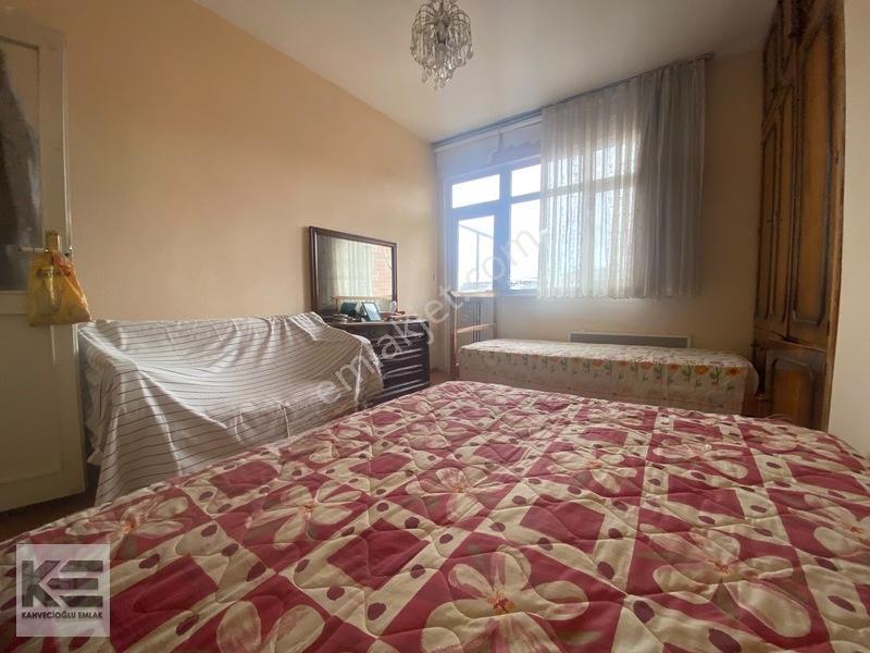 Kahvecioğlu Emlak'tan Tabakhane Mah.satılık Arakat 2+1 Daire — fotoğraf 13