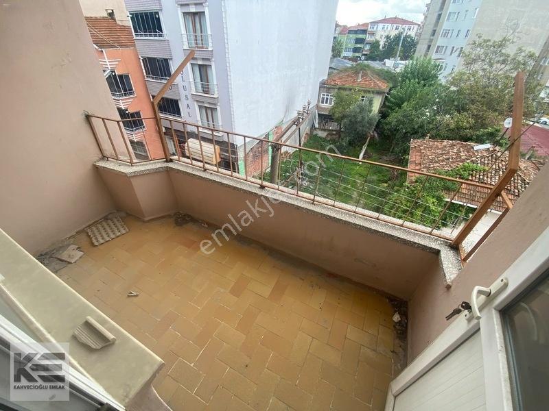 Kahvecioğlu Emlak'tan Tabakhane Mah.satılık Arakat 2+1 Daire — fotoğraf 15