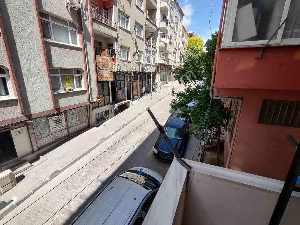 Bahçelievler Hürriyet Mahallesi'nde Yatırımlık Fırsat Daire — fotoğraf 20